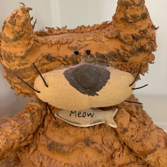 Cute Canvas Cat - Picture 1 of 3